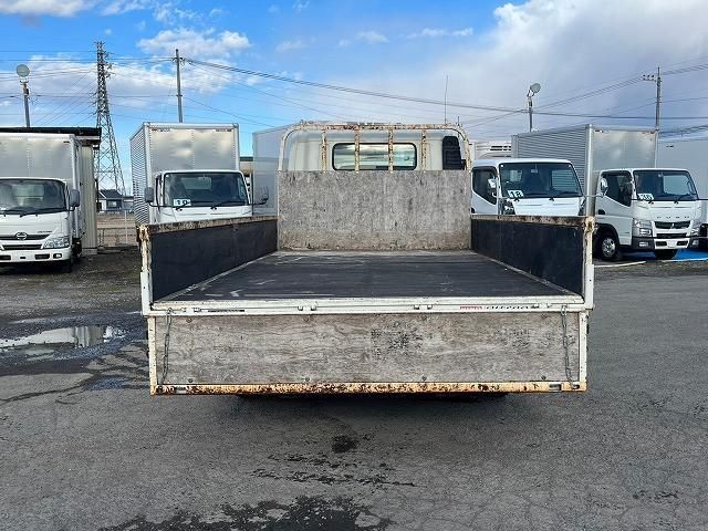 HINO DUTRO 2017 Image 31