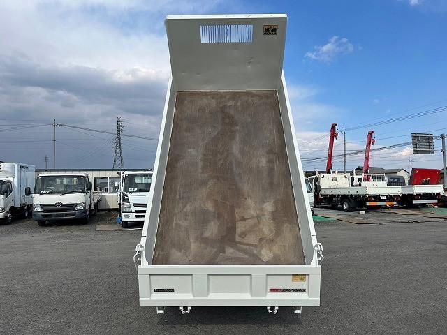 HINO DUTRO 2013 Image 31