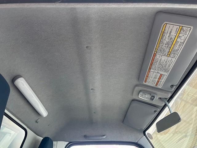 MITSUBISHI CANTER 2016 Image 31