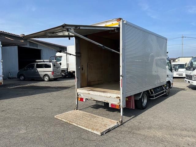 HINO DUTRO 2014 Image 31