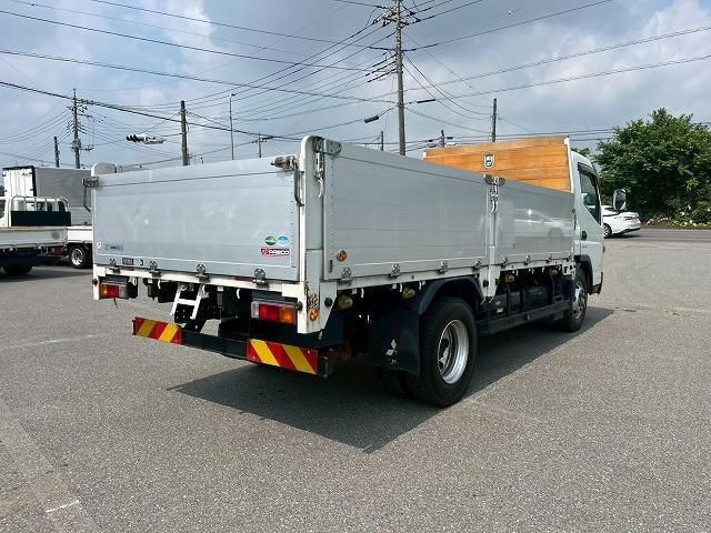 MITSUBISHI CANTER 2017 Image 31