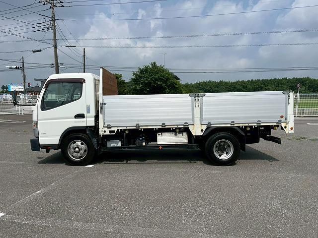 MITSUBISHI CANTER 2017 Image 31