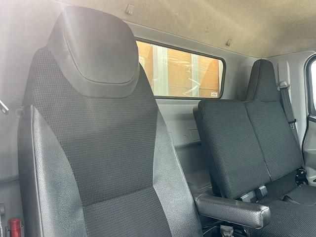 MITSUBISHI CANTER 2017 Image 31