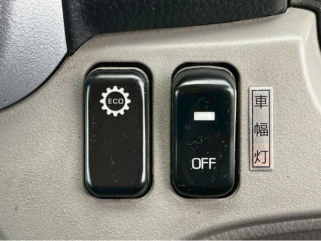 MITSUBISHI CANTER 2017 Image 31