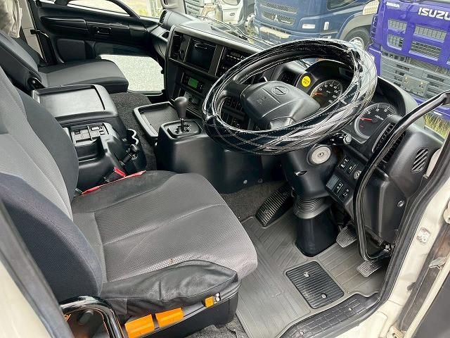 HINO PROFIA 2014 Image 31