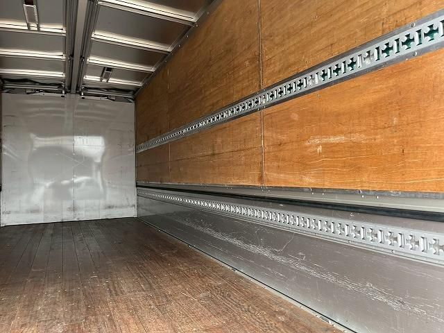 MITSUBISHI FUSOU FIGHTER 2020 Image 31