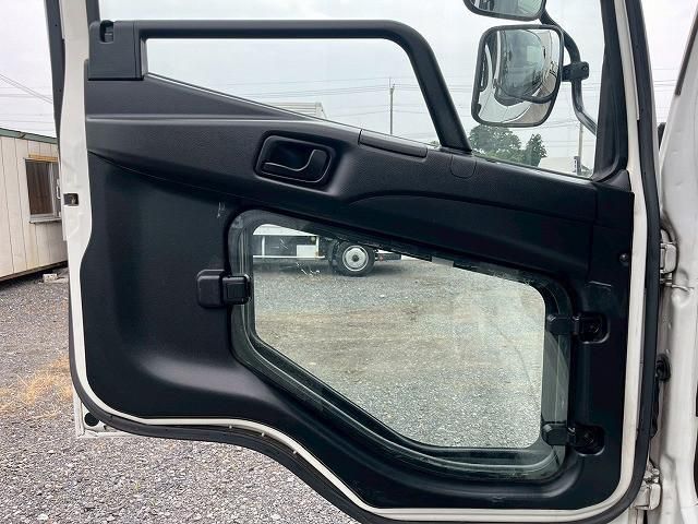 MITSUBISHI FUSOU FIGHTER 2020 Image 31