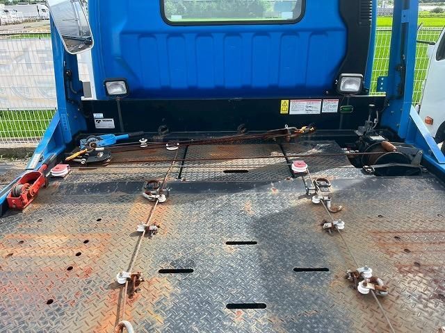 MITSUBISHI CANTER 2017 Image 31