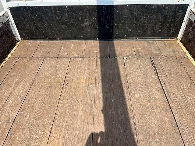 HINO RANGER 2012 Image 31