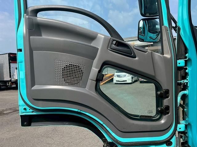 ISUZU FORWARD 2014 Image 31