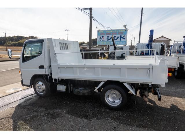 MITSUBISHI CANTER 2019 Image 31