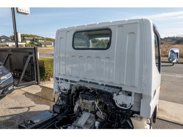 MITSUBISHI CANTER 2019 Image 31