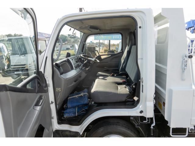 MITSUBISHI CANTER 2019 Image 31