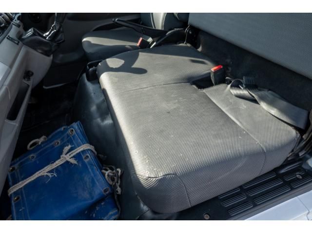 MITSUBISHI CANTER 2019 Image 31