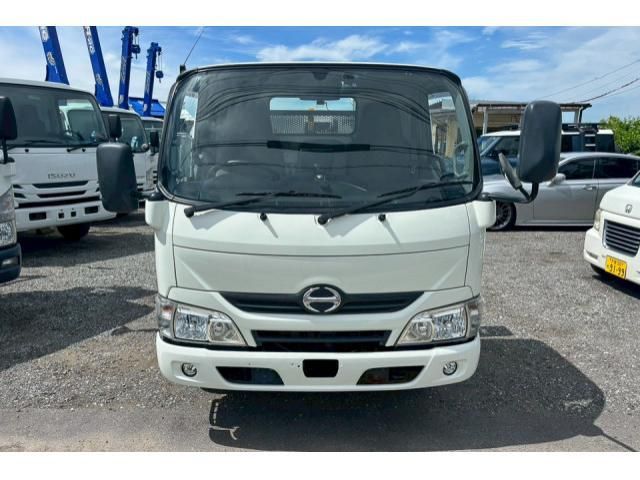 HINO DUTRO 2017 Image 31