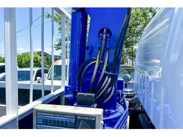 ISUZU ELF 2018 Image 31