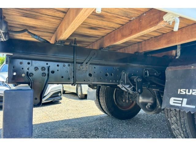 ISUZU ELF 2018 Image 31