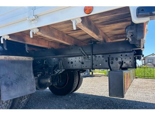 ISUZU ELF 2018 Image 31