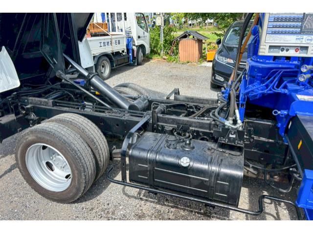 HINO DUTRO 2014 Image 31