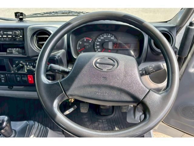 HINO DUTRO 2014 Image 31