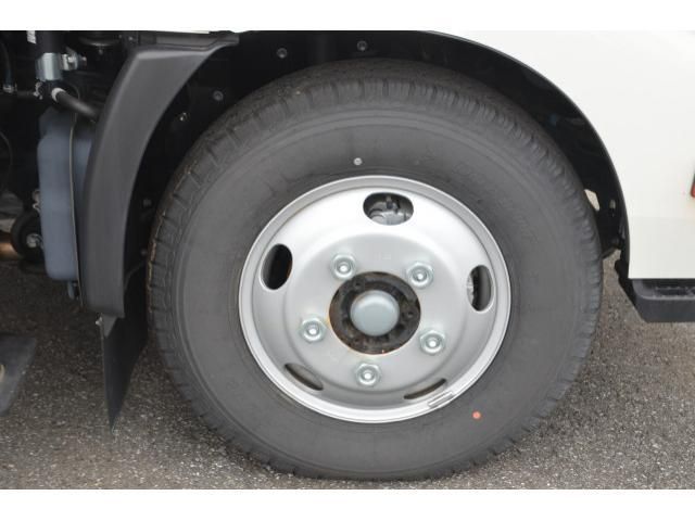 HINO DUTRO 2024 Image 31