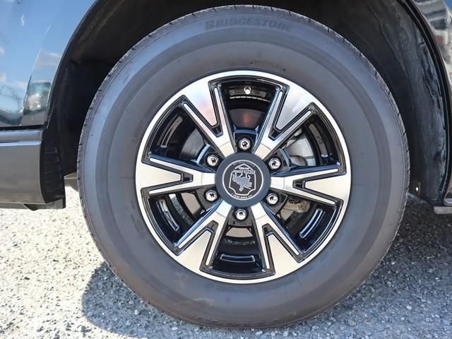 TOYOTA HIACE VAN 2WD 2023 Image 31