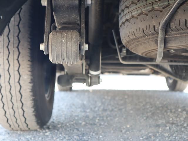 TOYOTA HIACE VAN 2WD 2023 Image 31