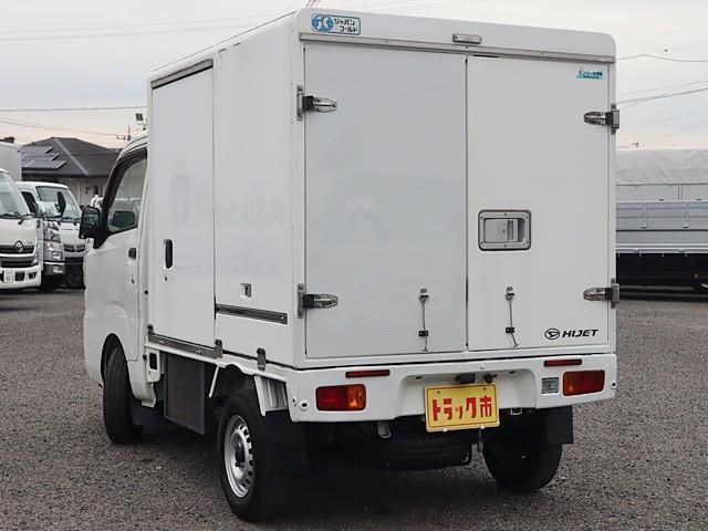 DAIHATSU HIJET TRUCK 2015 Image 31