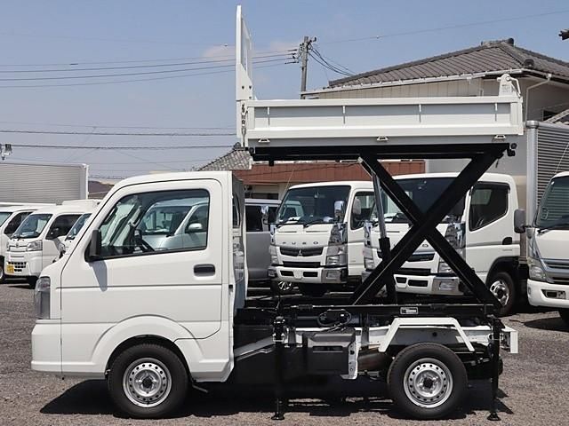 SUZUKI CARRY TRUCK 4WD 2024 Image 31