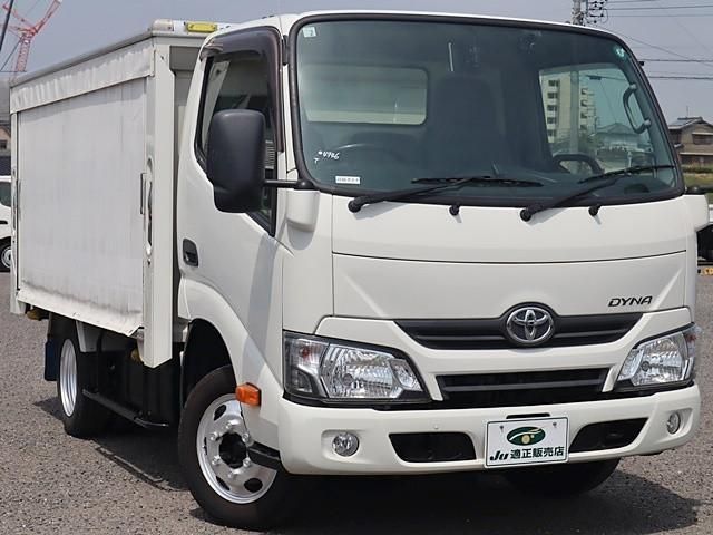 TOYOTA DYNA 2019 Image 31