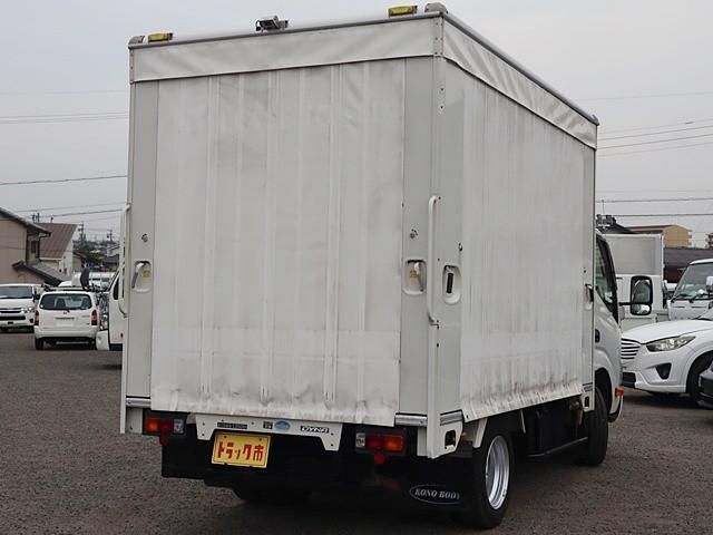TOYOTA DYNA 2019 Image 31