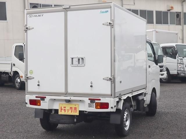 DAIHATSU HIJET TRUCK 4WD 2021 Image 31