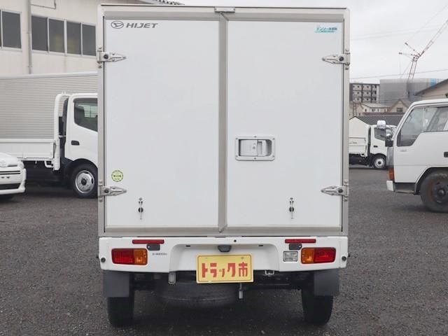 DAIHATSU HIJET TRUCK 4WD 2021 Image 31