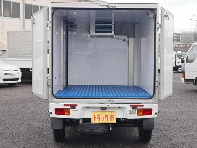 DAIHATSU HIJET TRUCK 4WD 2021 Image 31