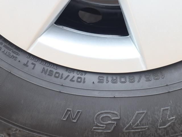 TOYOTA HIACE VAN 2WD 2022 Image 31