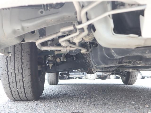 TOYOTA HIACE VAN 2WD 2022 Image 31