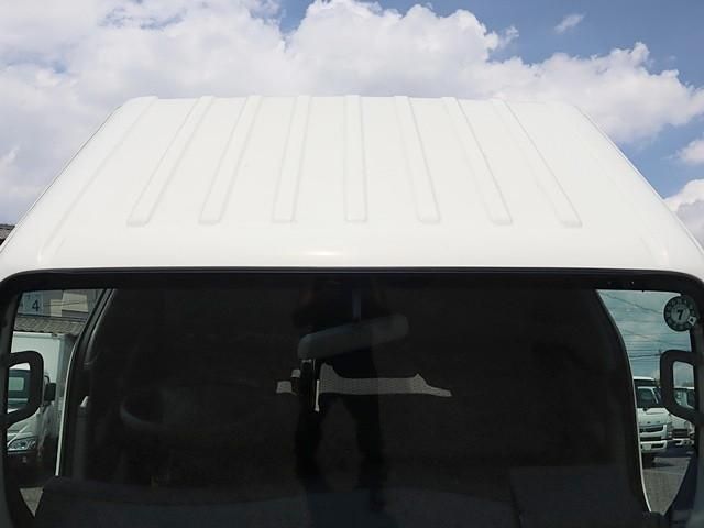 ISUZU ELF 2020 Image 31