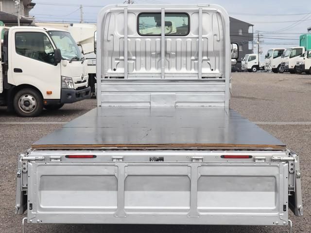 TOYOTA DYNA 2022 Image 31