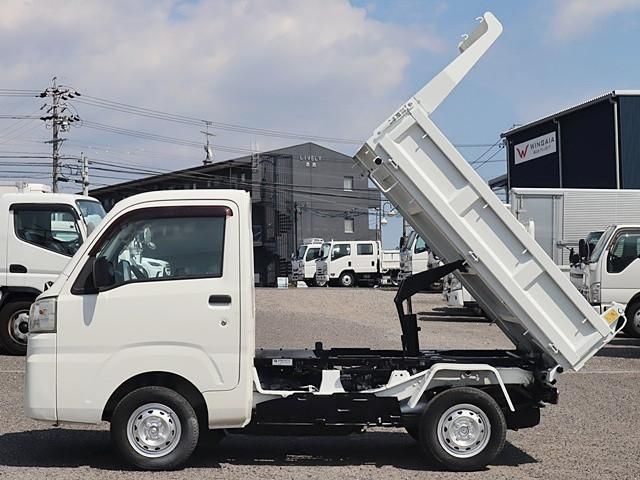 DAIHATSU HIJET TRUCK 4WD 2016 Image 31