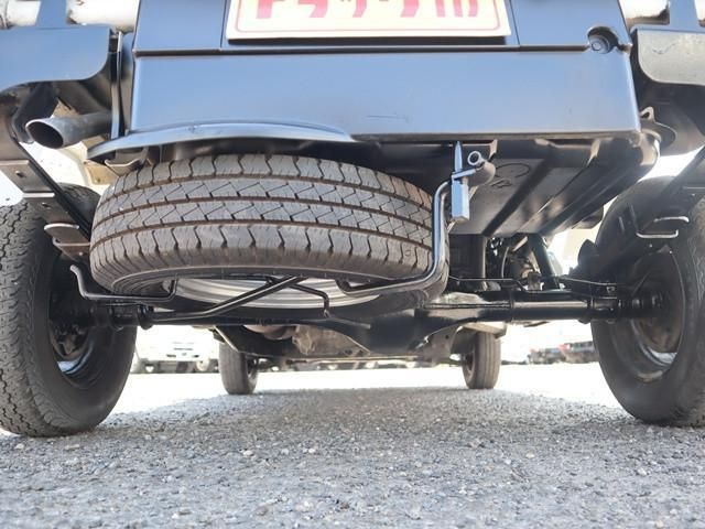 DAIHATSU HIJET TRUCK 4WD 2016 Image 31