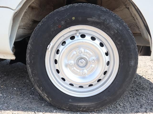 DAIHATSU HIJET TRUCK 4WD 2016 Image 31