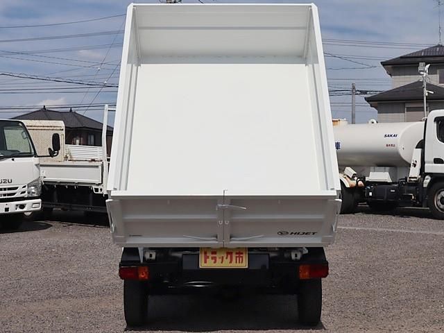 DAIHATSU HIJET TRUCK 4WD 2019 Image 31