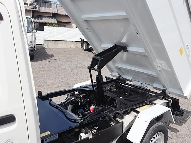 DAIHATSU HIJET TRUCK 4WD 2019 Image 31