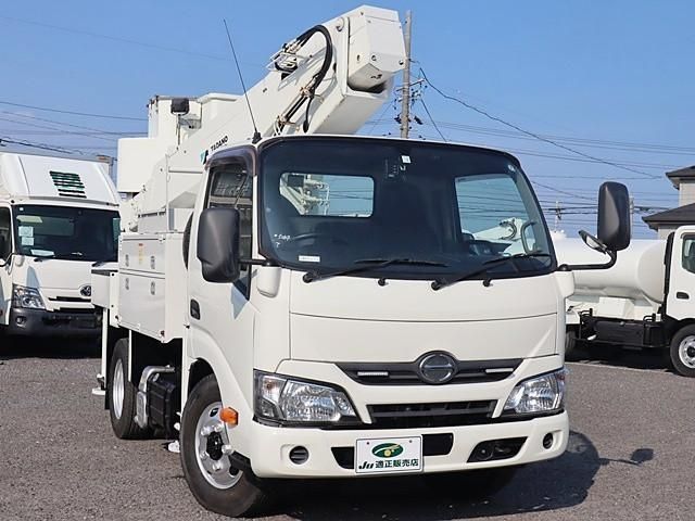 HINO DUTRO 2017 Image 31
