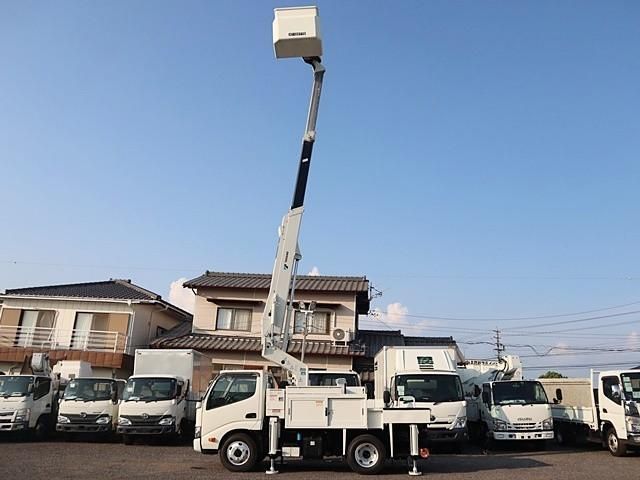 HINO DUTRO 2017 Image 31