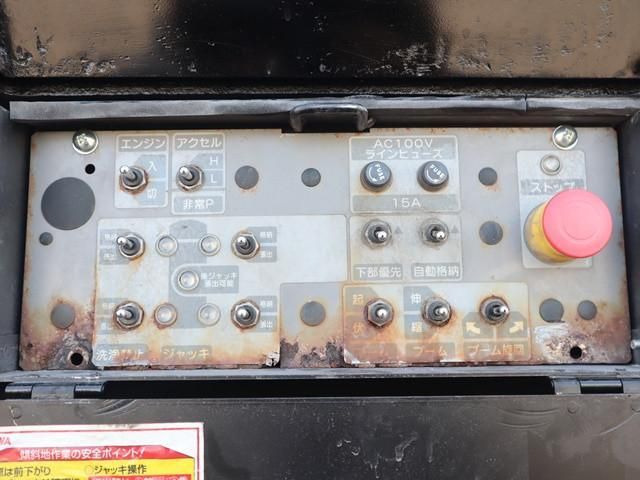 HINO DUTRO 2017 Image 31