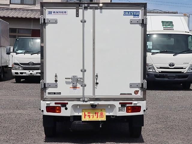 TOYOTA PIXIS TRUCK 2022 Image 31