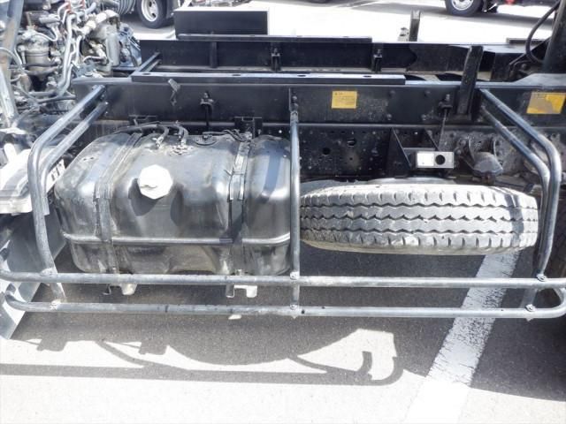 ISUZU FORWARD 2016 Image 31