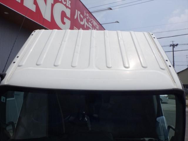 HINO DUTRO 2020 Image 31