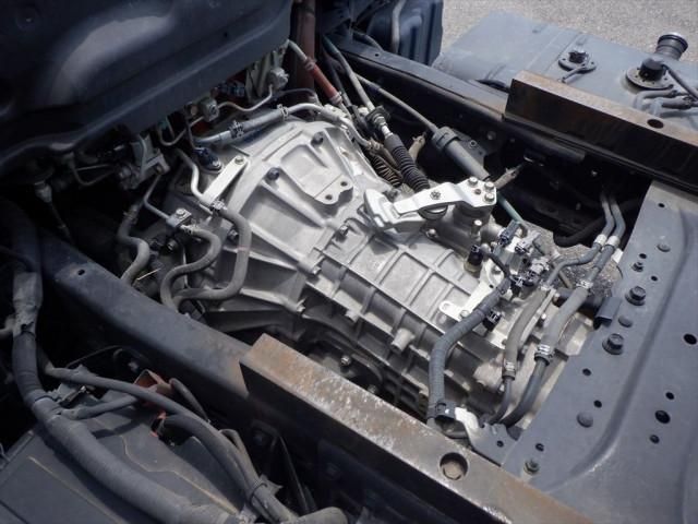 HINO DUTRO 2020 Image 31